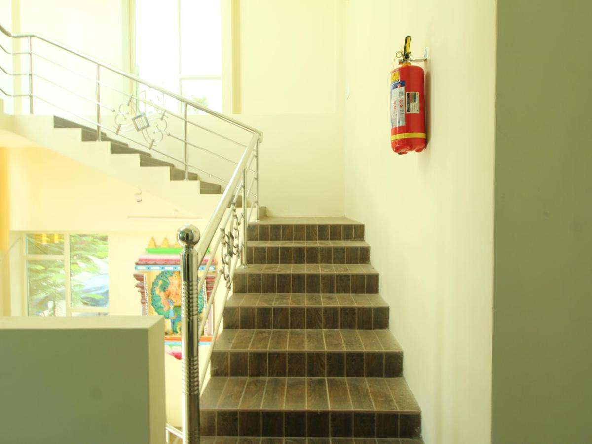 Jms Guest House Tirunallar ภายนอก รูปภาพ